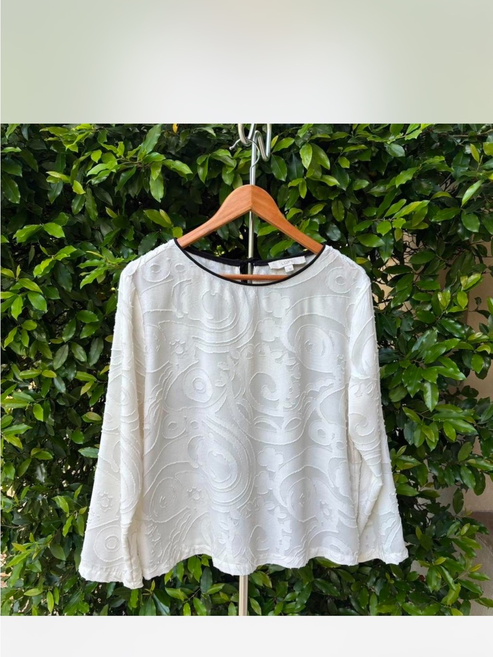 Woven Texture Long-Sleeve Top - White